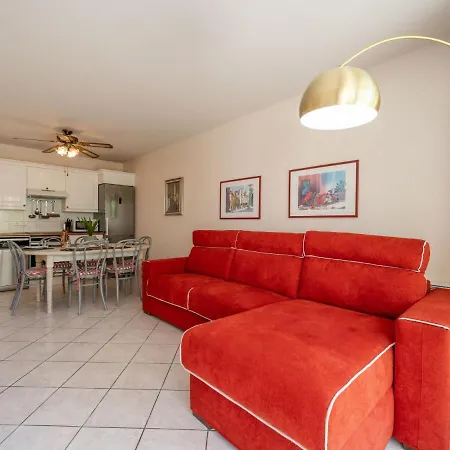 아파트 Eden Cap By Interhome *